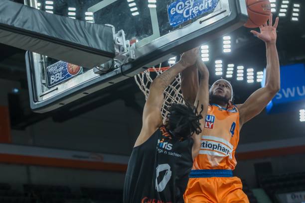 中迅速崛起 中迅速崛起